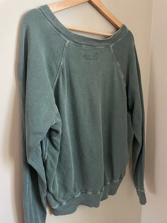 The GREAT V Neck Raglan Vintage Style Sweatshirt Green Size 0 or XS - Picture 8 of 10